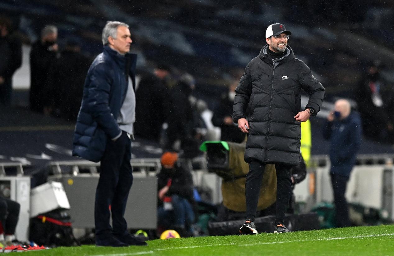 内讧！热刺更衣室爆炸穆鸟直接无语！曼联帝星远赴伦敦称王