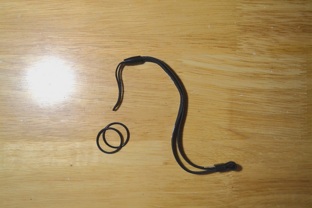 务本e10强光手电测评,务本a1手电筒评测