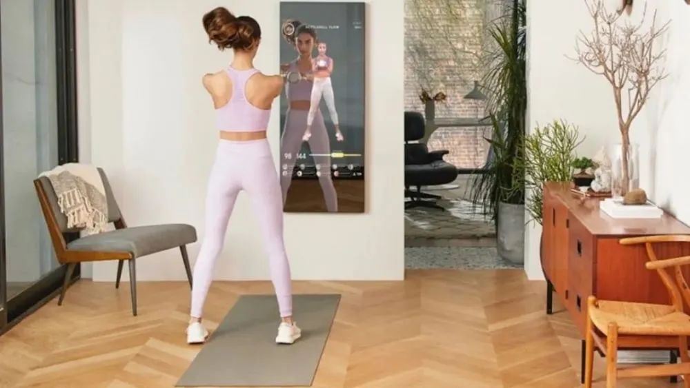 名媛们的“爱马仕”秋裤:不爱维秘内衣却爱“秋裤”外穿的女孩子