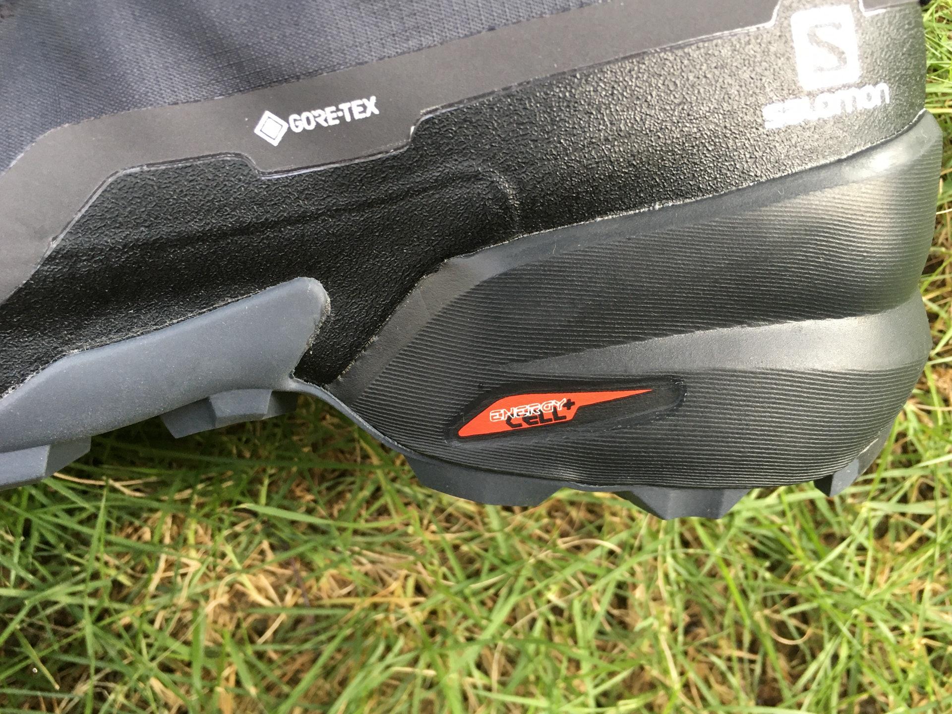 萨洛蒙登山鞋测评推荐女款,salomon萨洛蒙多功能防水徒步鞋