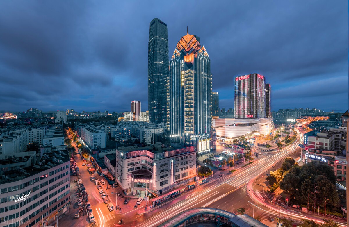 万达广场金街商铺好吗,万达热度榜