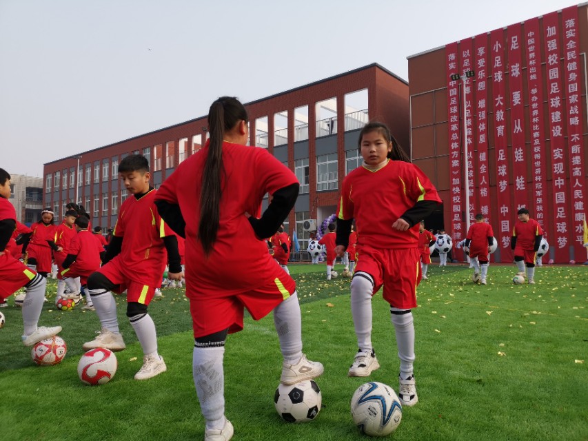 第四届校园足球联赛开赛,第3届华奥杯足球赛