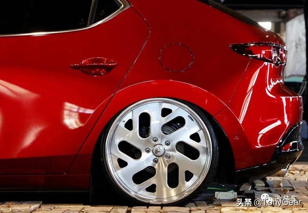 马自达3两厢版最新款,马自达3昂克赛拉两厢版