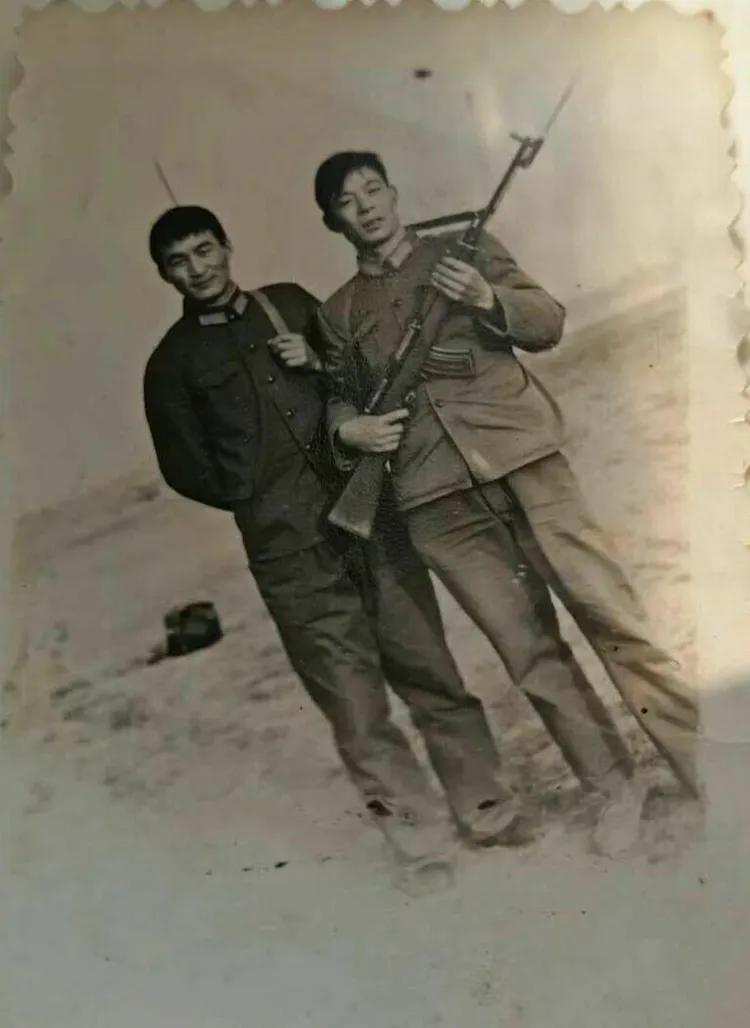 我的老班长唱谱,我的老班长原唱完整版