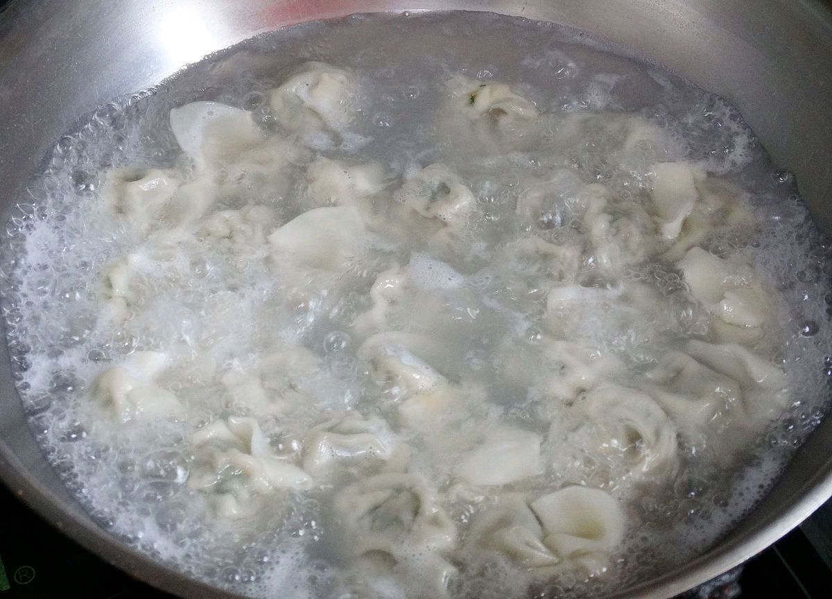 煮馄饨的正确方法几分钟,煮小馄饨怎么煮