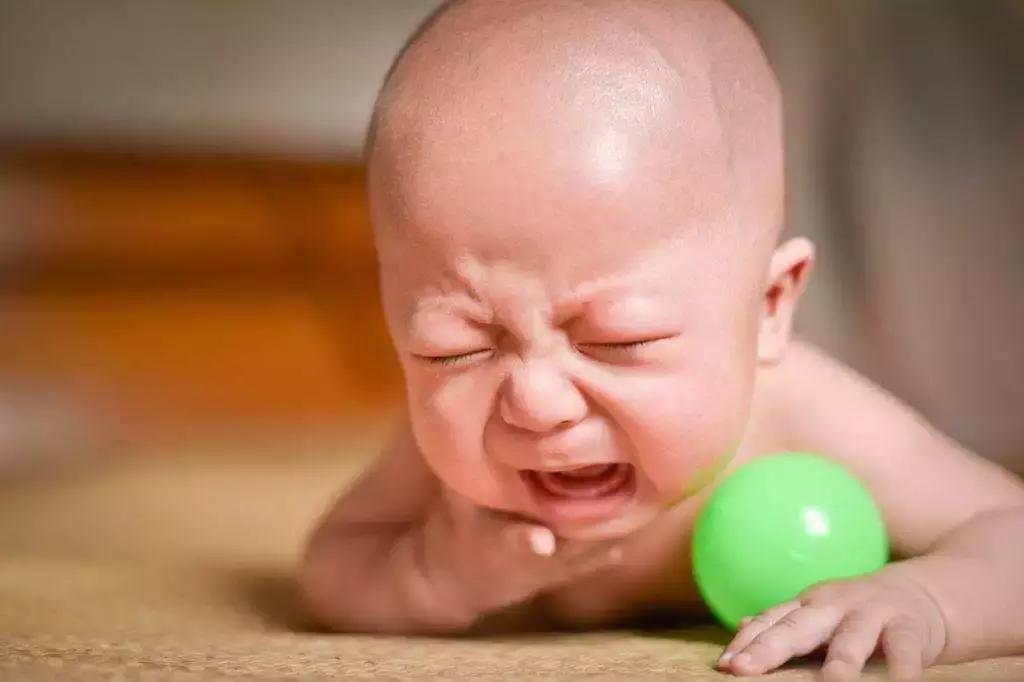 妈妈肚子胀便秘宝宝会拉肚子吗,宝宝拉肚子宝妈便秘怎么办