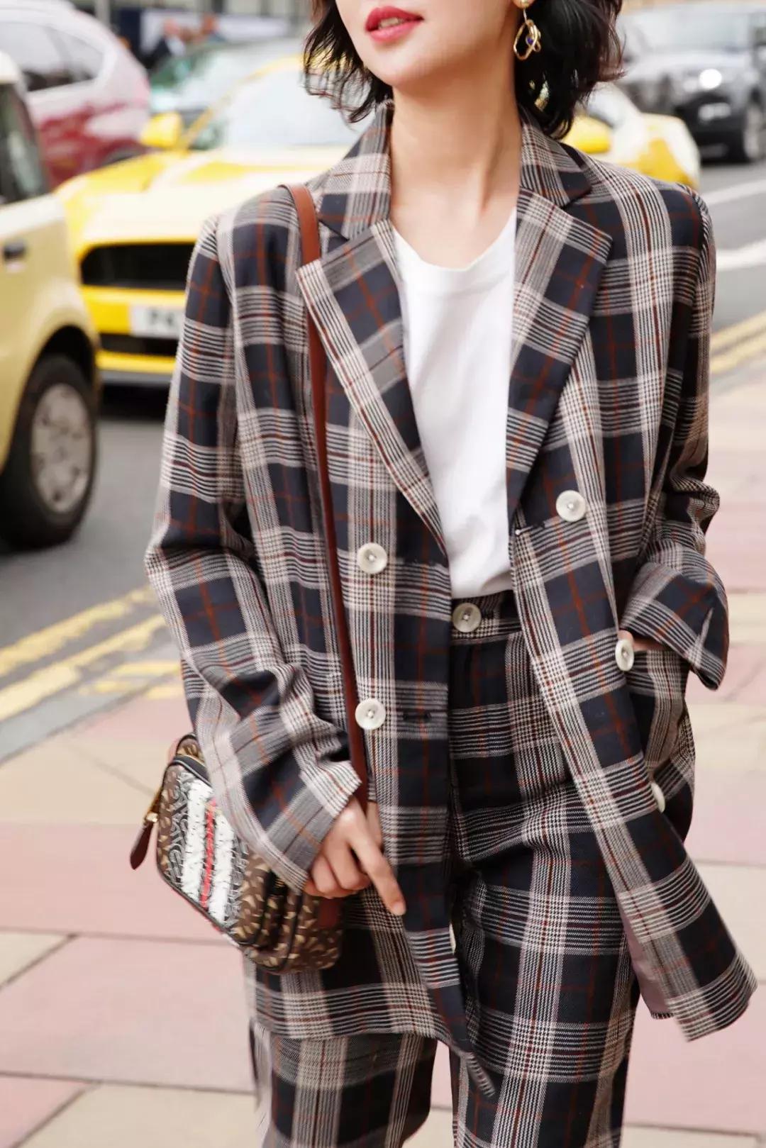 先别急着入手秋装,第一批秋装应该上什么款