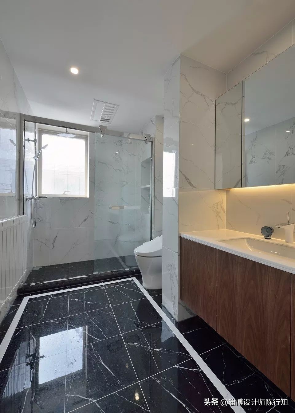 干湿分离卫生间推拉门玻璃隔断,玻璃隔断干湿分离卫生间设计