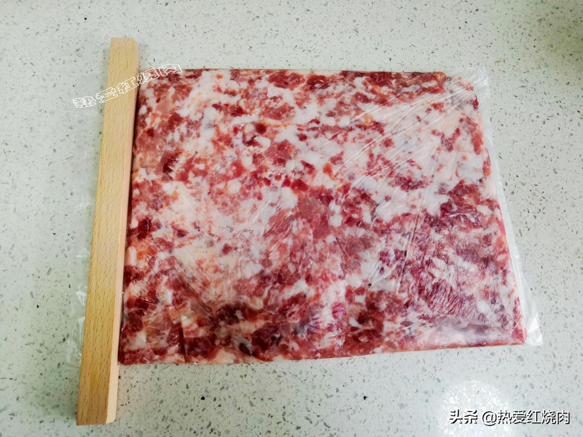 调好的肉馅冻冰箱一个月还能吃吗,肉馅冻时间长了有哈喇味怎么处理