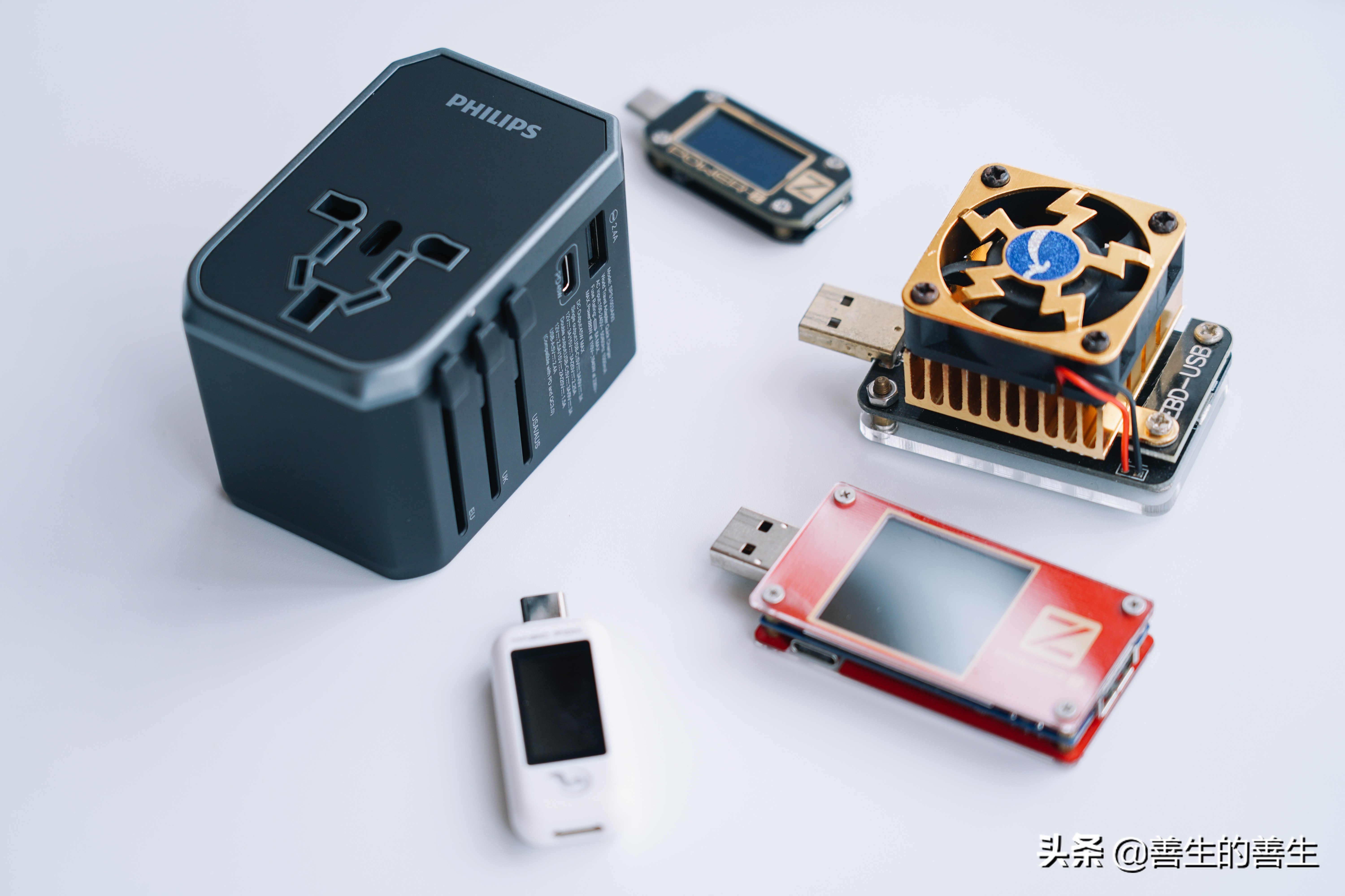 出国只带一样东西,飞利浦usb插座测评