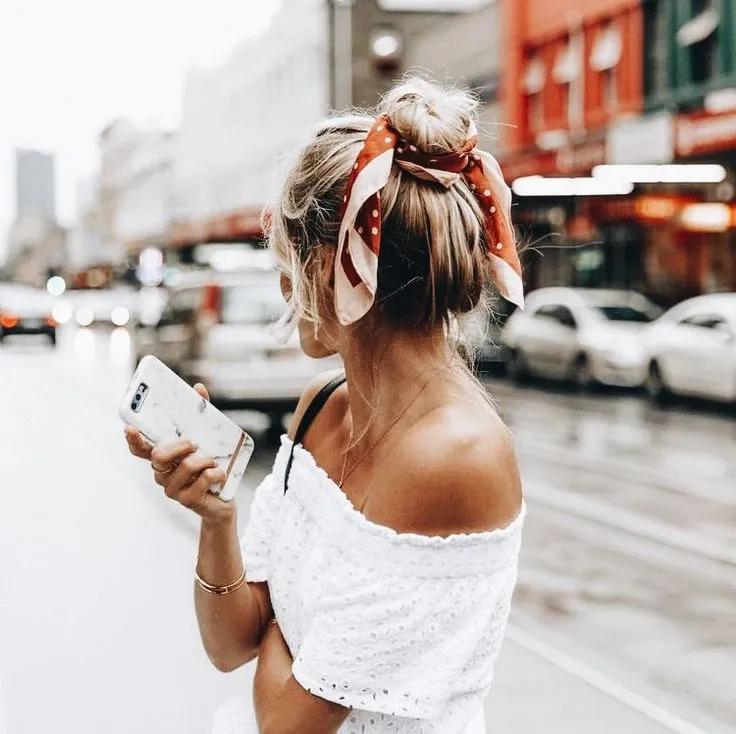 小方巾各种系法时尚,小方巾的10种最美系法配大衣