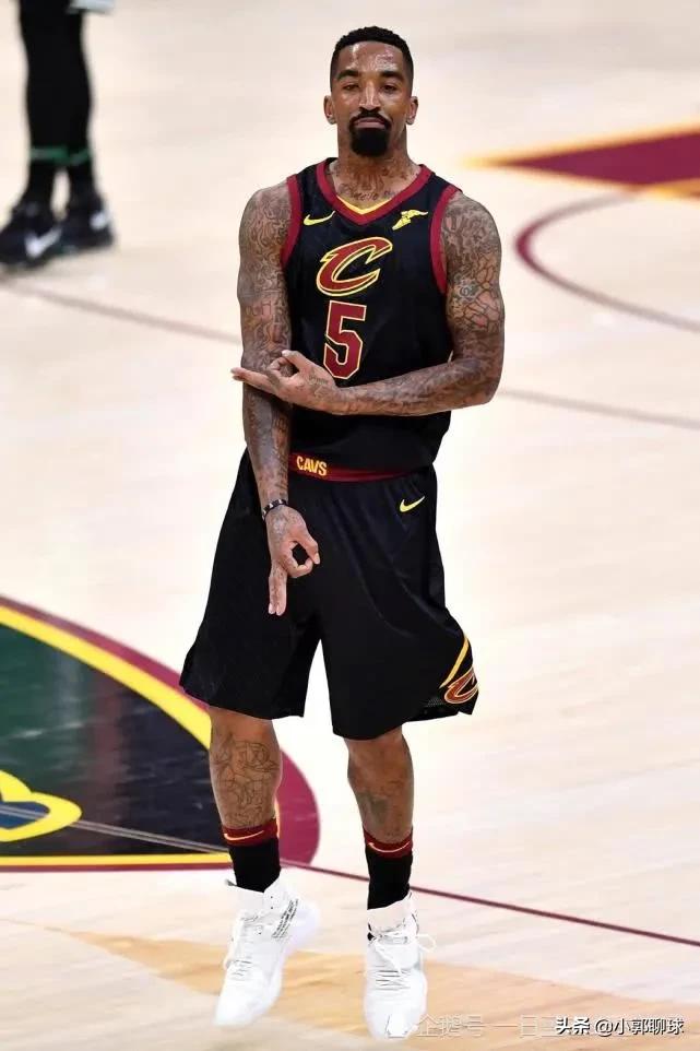 加内特NBA历史最佳阵容,nba加内特退役球衣