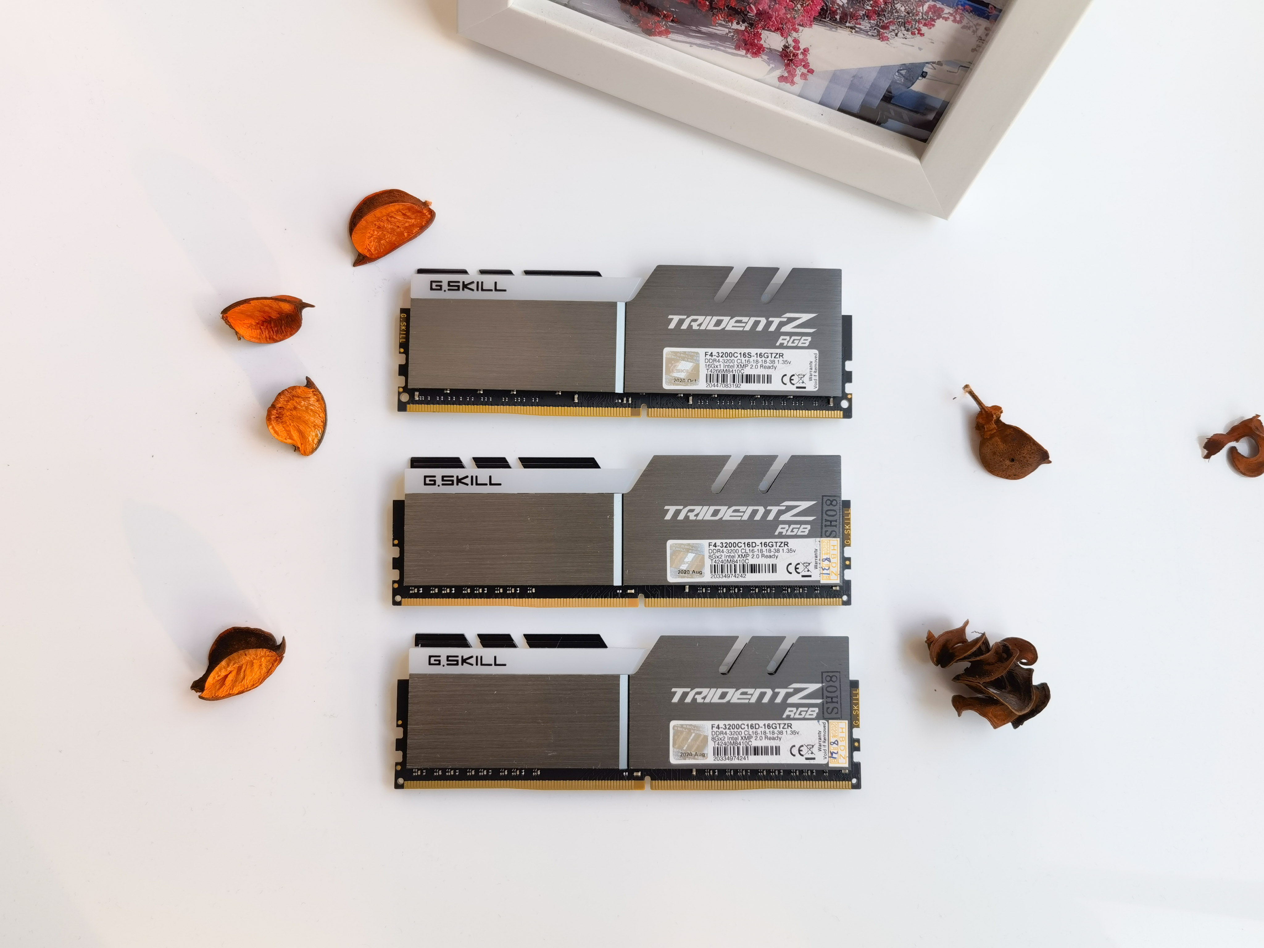 8g双通道和16g单通道内存区别大吗,13700内存单通道和双通道差别大吗