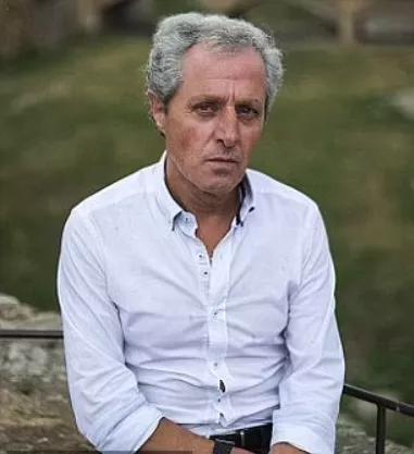 65岁男人自称是西班牙国王私生子，多年来坚持要认爹