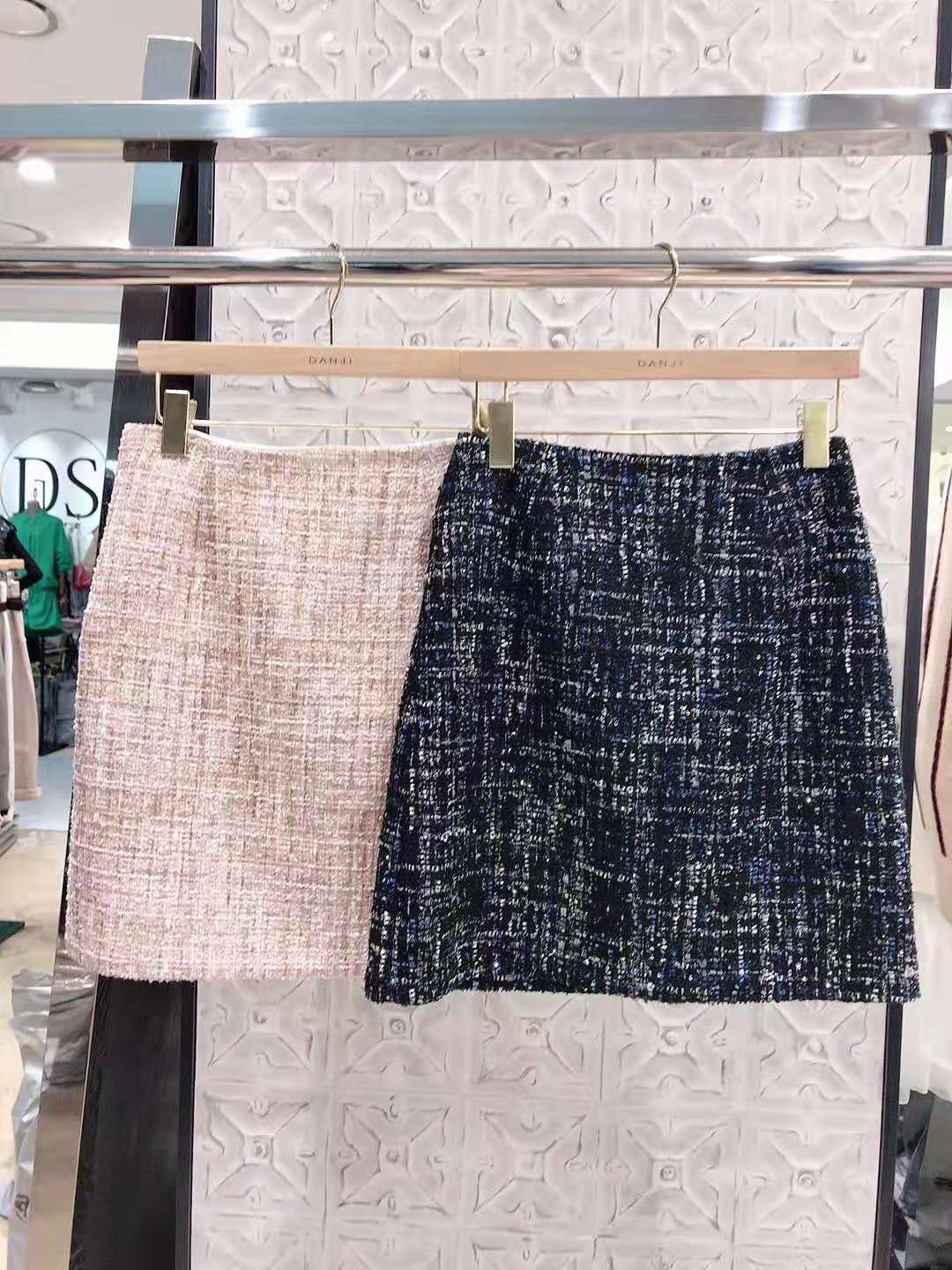 告别矮胖老，你需要选对款，韩国服装来撑场