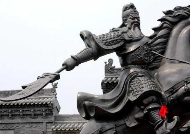 关羽的雕像都是闭着眼睛的,关羽雕塑有什么讲究