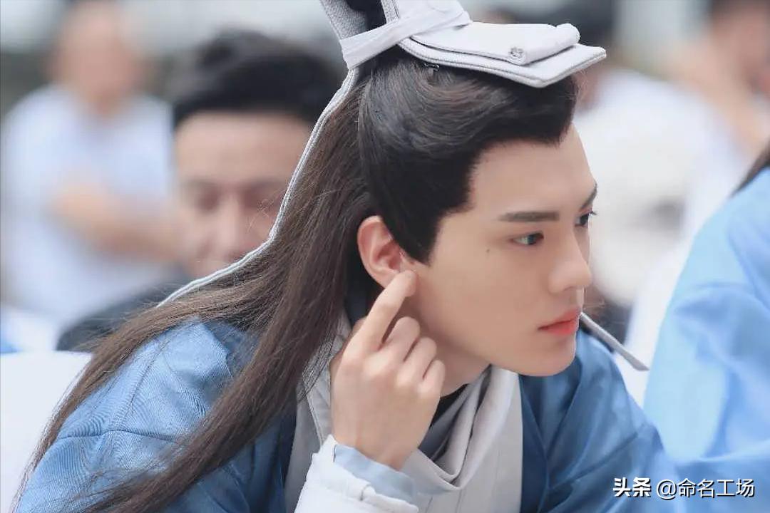 易经牛年最旺男孩小名字大全,牛年又旺又吉利男孩名字