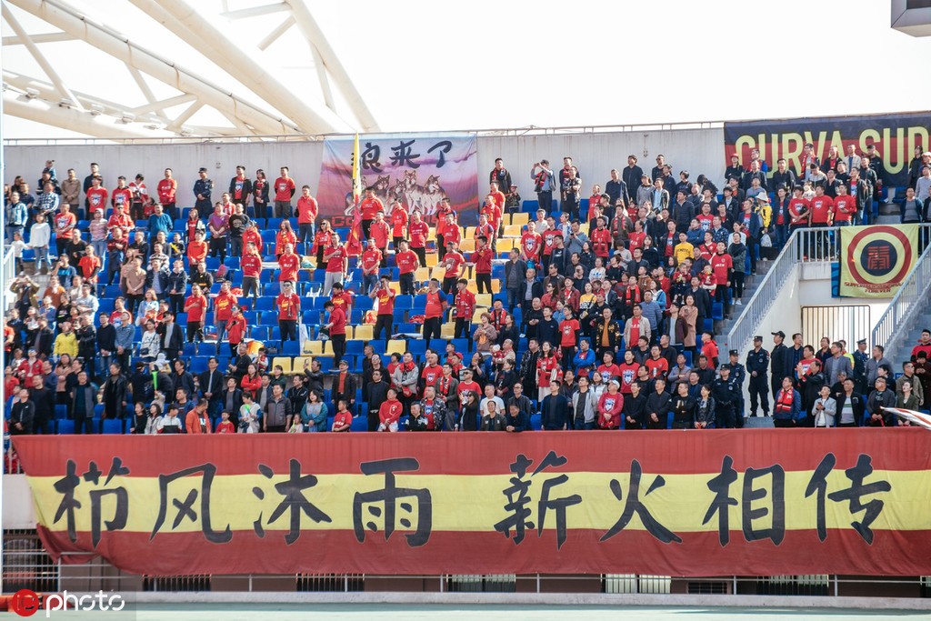 圣朱雀体育场完整版,圣朱雀几年没办足球赛了