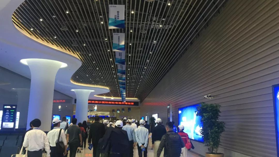 乘坐地铁到南沙港码头,广州地铁直达南沙湾