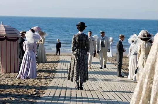 碧*诺斯**兰保养小课堂，四十看上去像三十