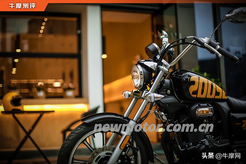 年轻不一定非得骑跑车200SC也能活力无限