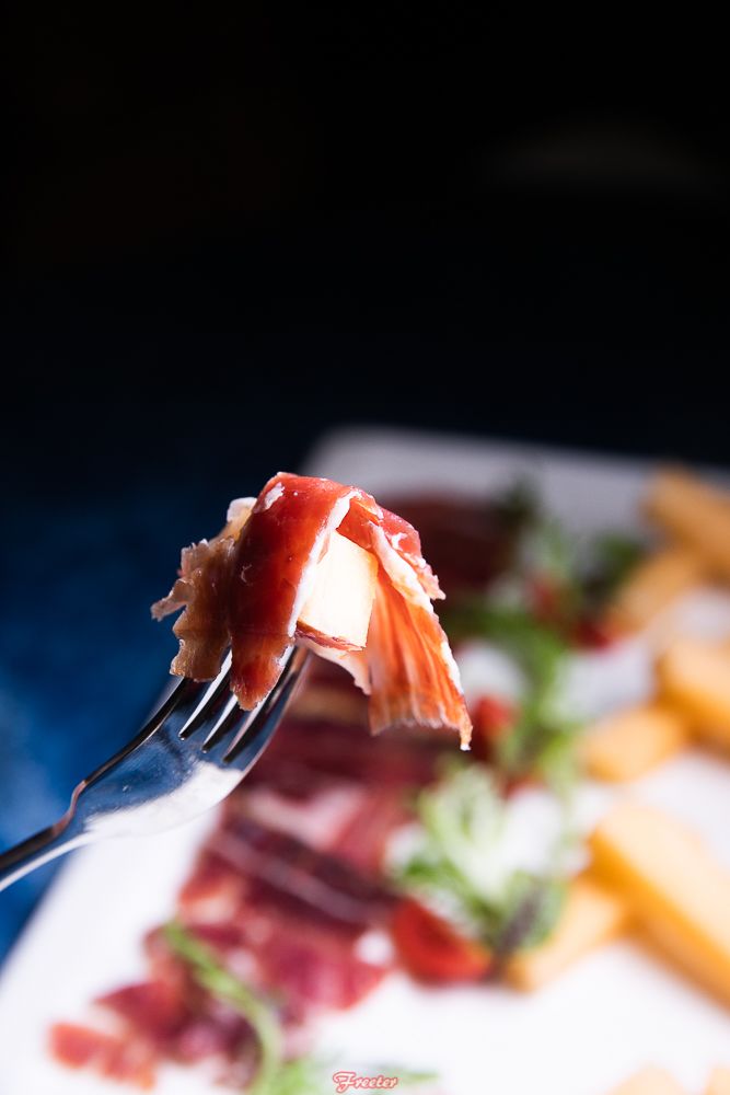 在海口发现了一家性价比颇高的西班牙小馆。趁TA未火，赶快去吃