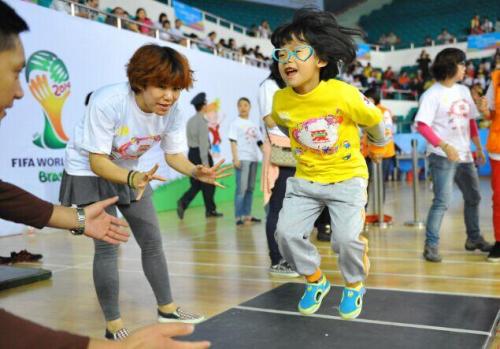 身高矮小体重偏低需要做哪些检查,儿童身高体重达标还要检查什么