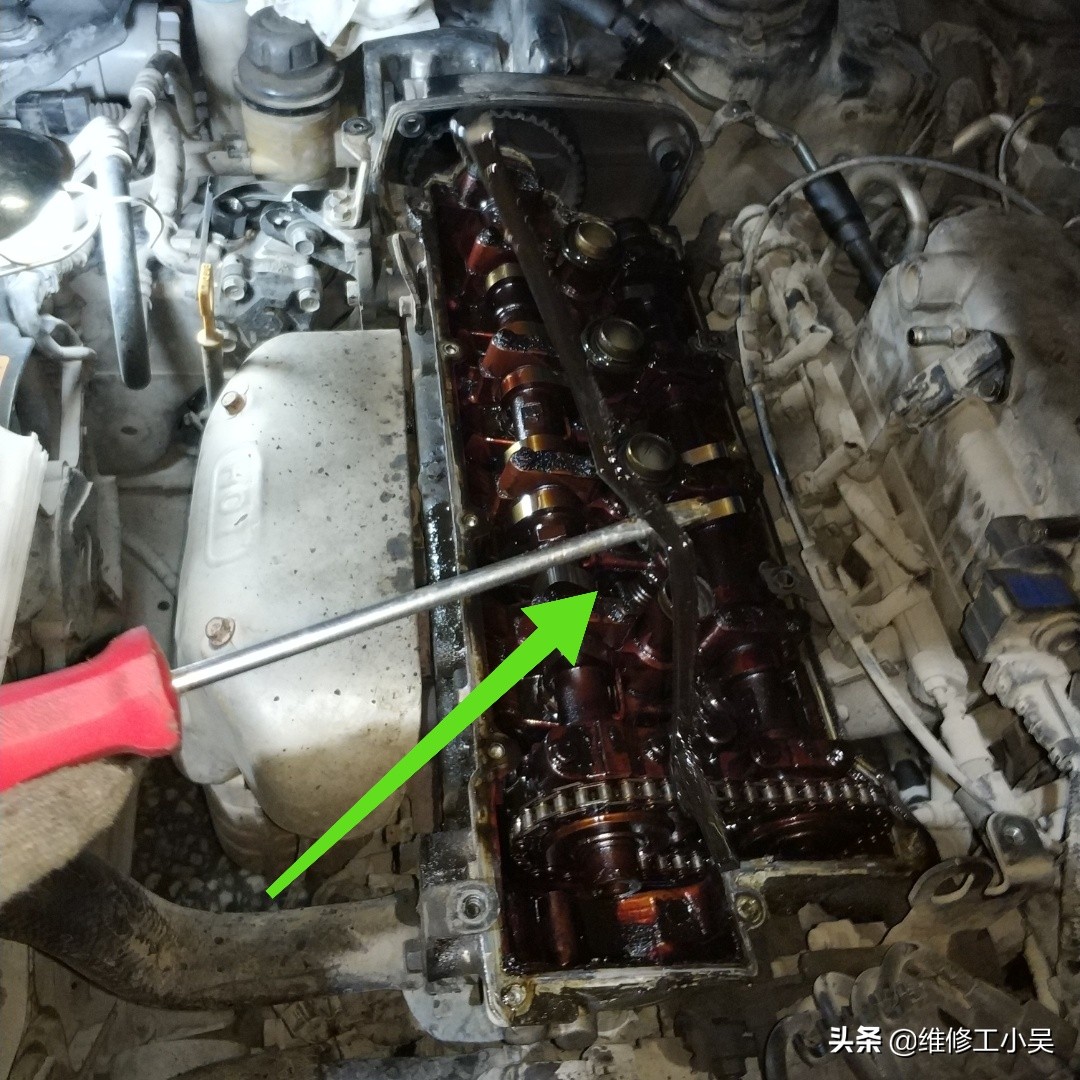 索纳塔十代底盘异响,索纳塔水泥路面底盘异响怎么回事