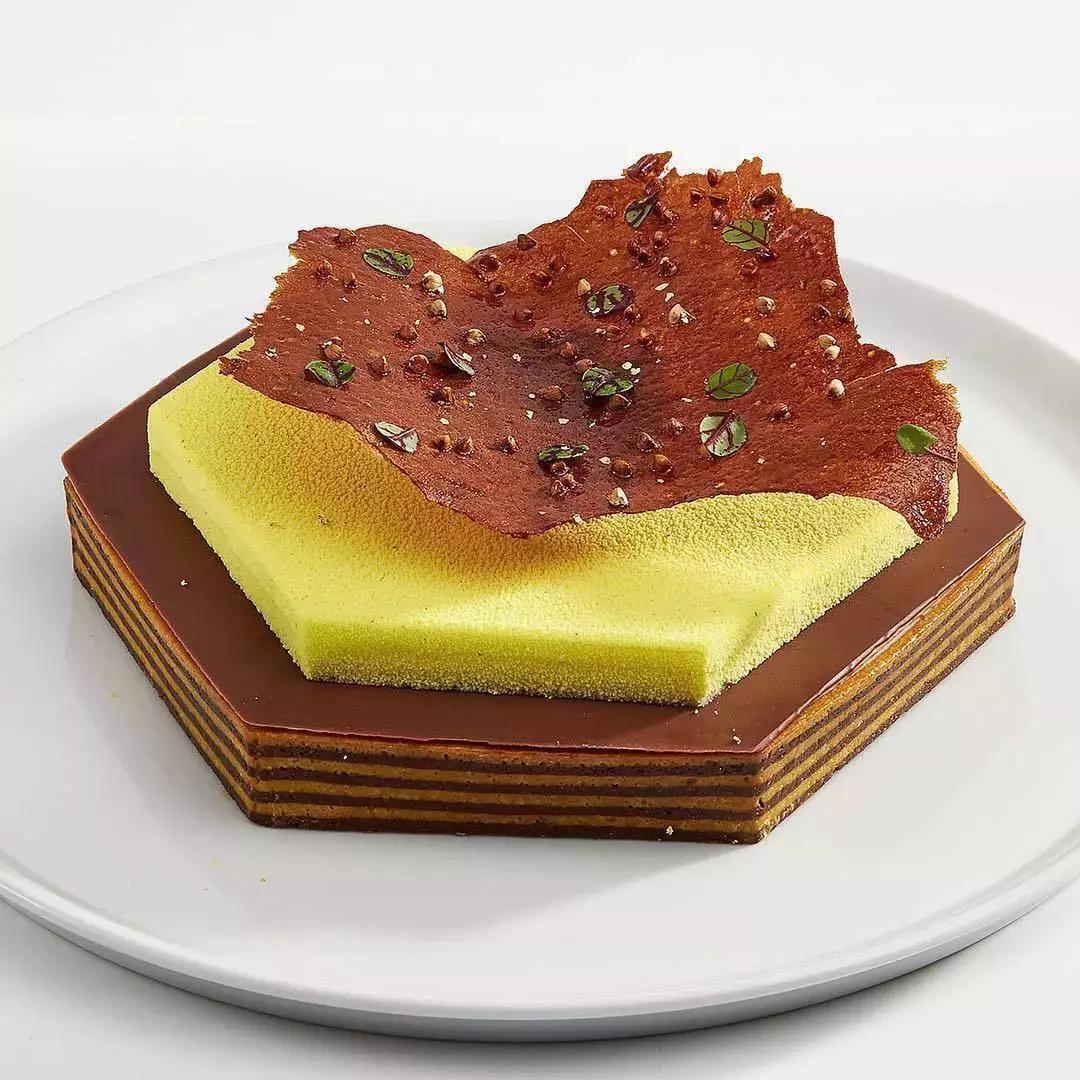 有颜色的马卡龙怎么做,如何做出简单的马卡龙