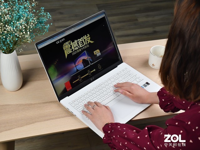 lggram系列轻薄本全解析不妥协,lggram17寸笔记本评测