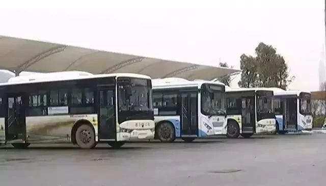 都匀61路公交线路查询,都匀市区到东站的公交线路