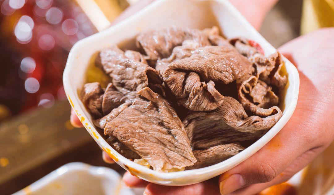 成都牛油火锅网红店,火遍全网的四川成都牛油火锅