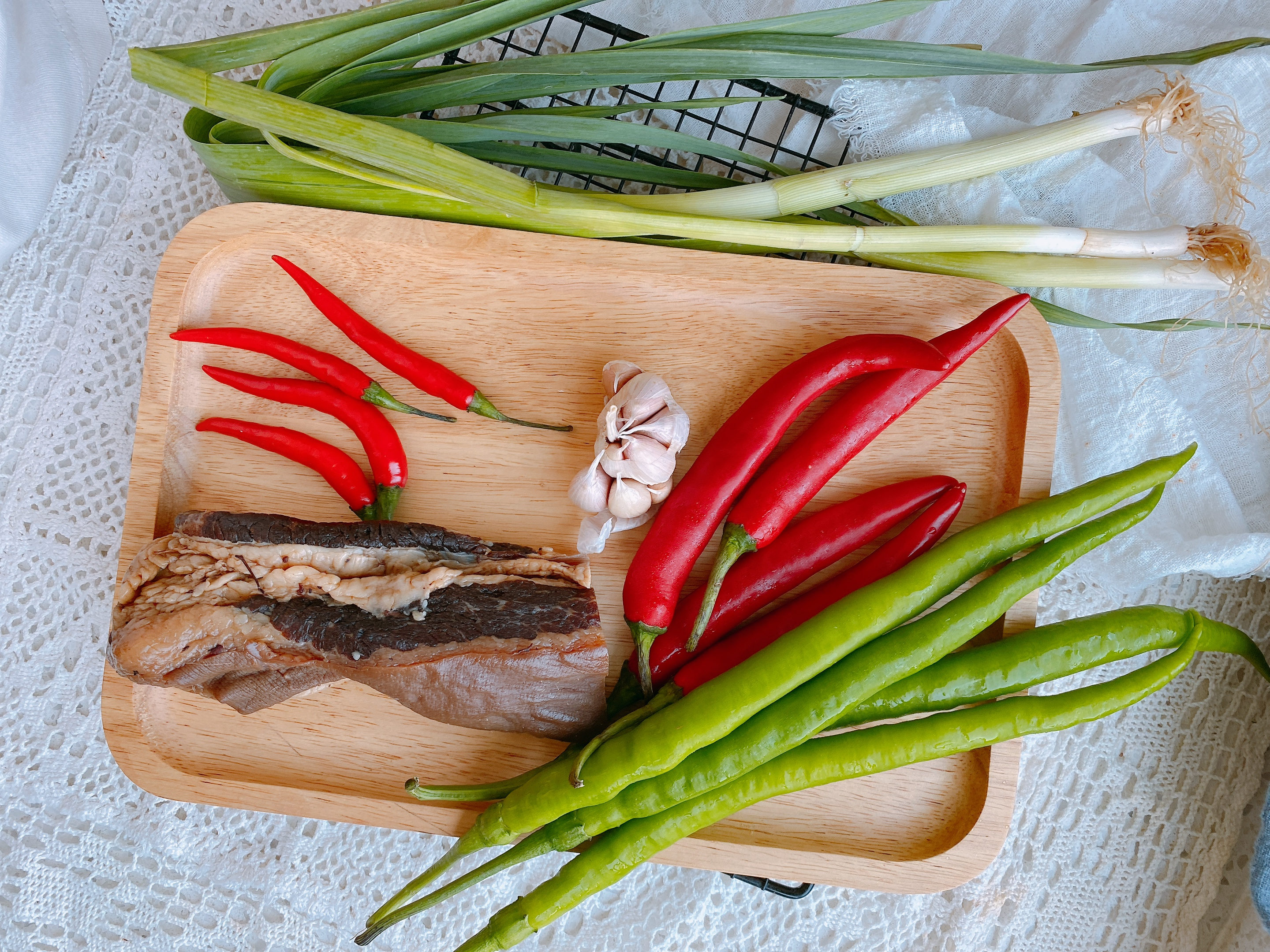 笋干怎么炒才好吃,笋干为何非要肉来做才好吃