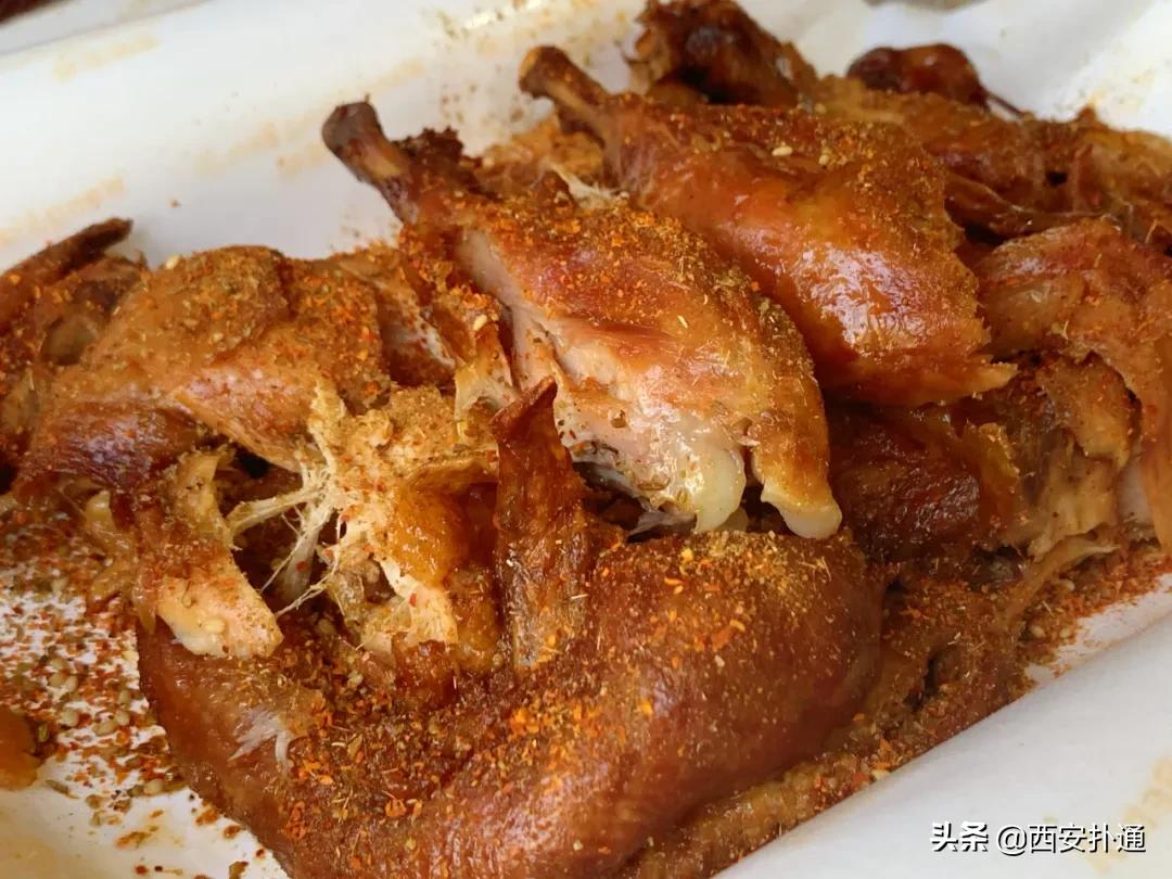 先卤后炸的火锅鸡,先卤后炸全鸡图片
