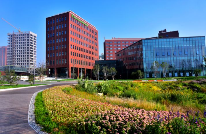 青岛西海岸科技创新城,青岛西海岸创新科技中心