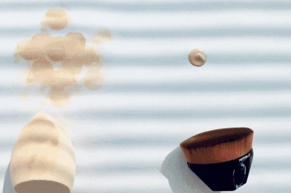 底妆怎么上显得高级,美妆蛋和粉底刷上底妆区别