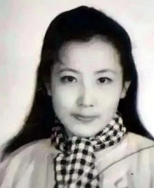 女魔头劳荣枝细节曝光,女魔头劳荣枝逃亡生涯细节披露