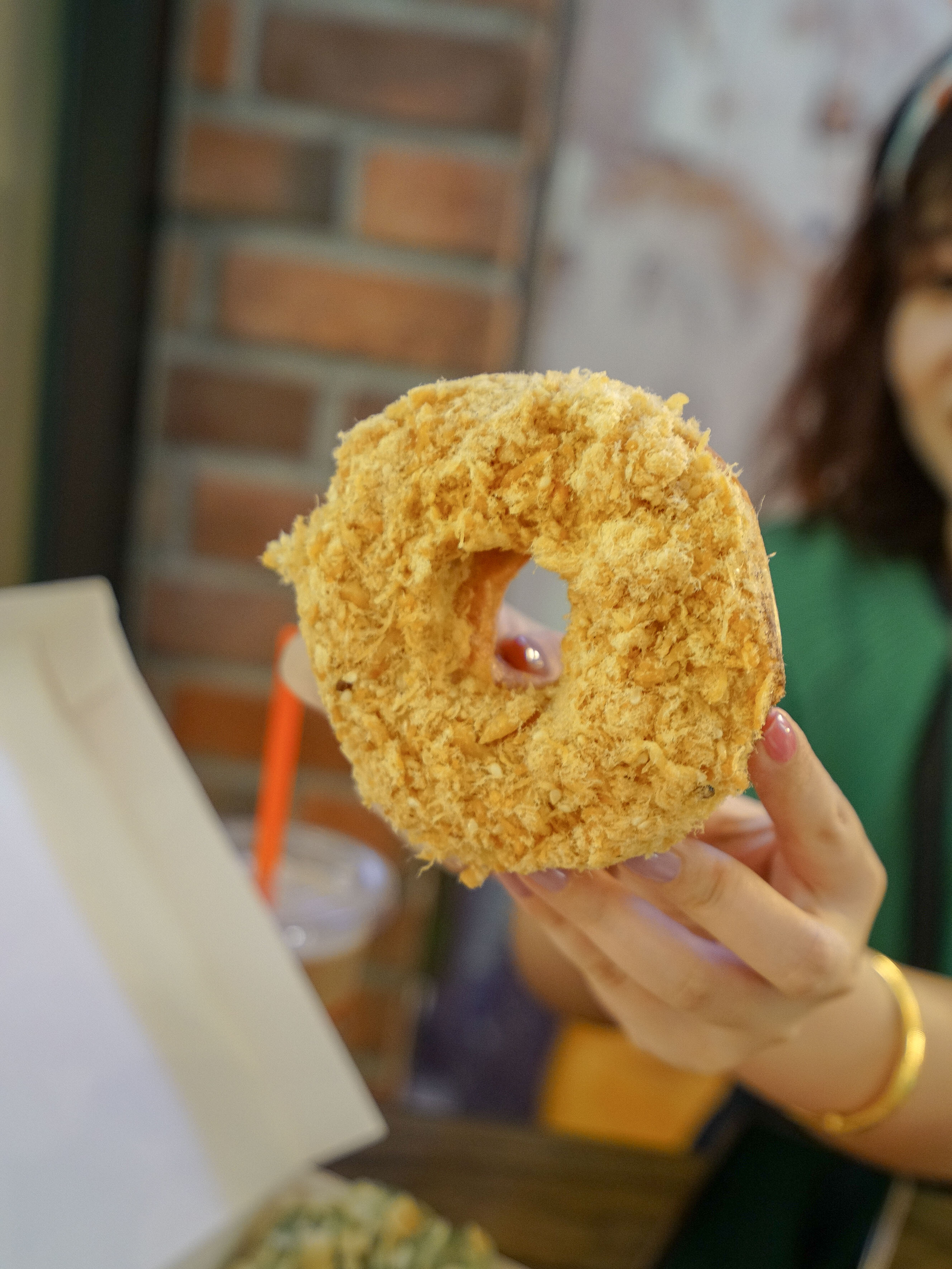 不是要退出中国市场了？美式甜甜圈居然又推出了这么多新品