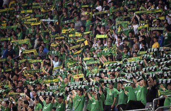 于大宝用脑子顶球,于大宝保护性策应