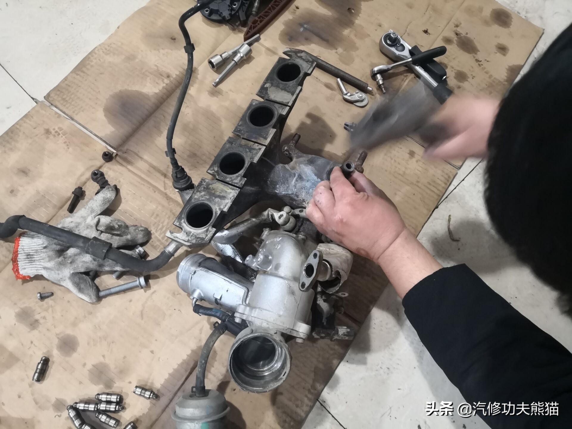 ea8882.0t夏朗烧机油,大众夏朗1.8t烧机油怎么样