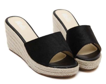 夏天的凉鞋怎么保养,夏天凉鞋怎么防晒好呢