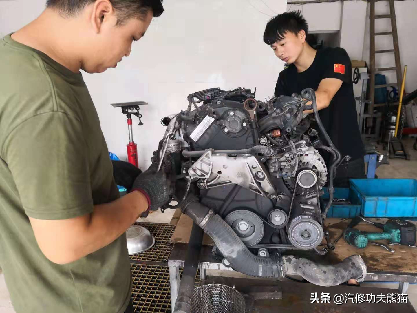 进口迈腾旅行版哪一款不烧机油,14年大众迈腾旅行版进口驾驶感受