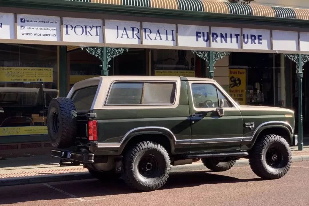 这地方是男人天堂,我们的大宝马也怕了