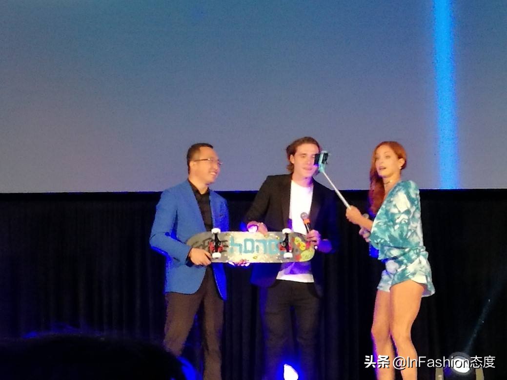 贝克汉姆一家南非广告,贝克汉姆一家纪录片