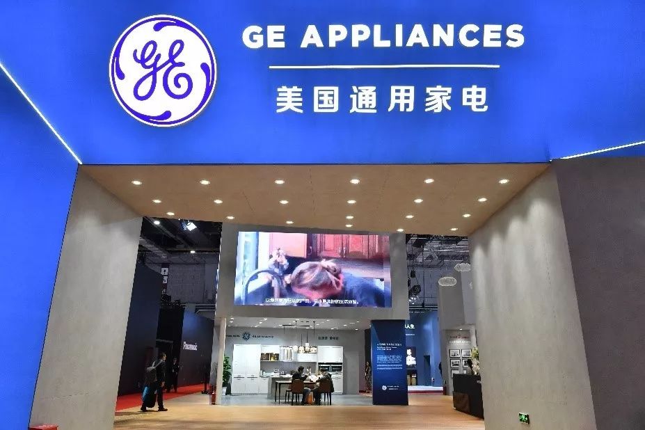 进博会光影展示,新版进博会光影秀