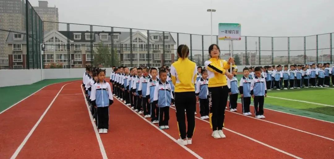 庆祝建党百年大型排舞展演西安,建党100周年校园啦啦操比赛