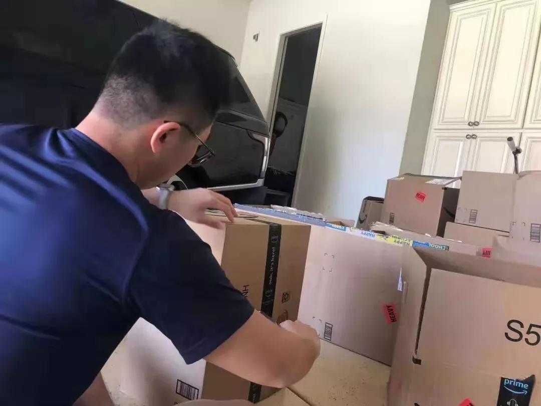 她紧急代购2000个测温枪助力企业复工