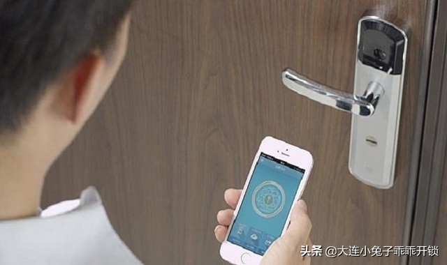 大连小兔子乖乖开锁公司电话,大连开锁需要什么手续