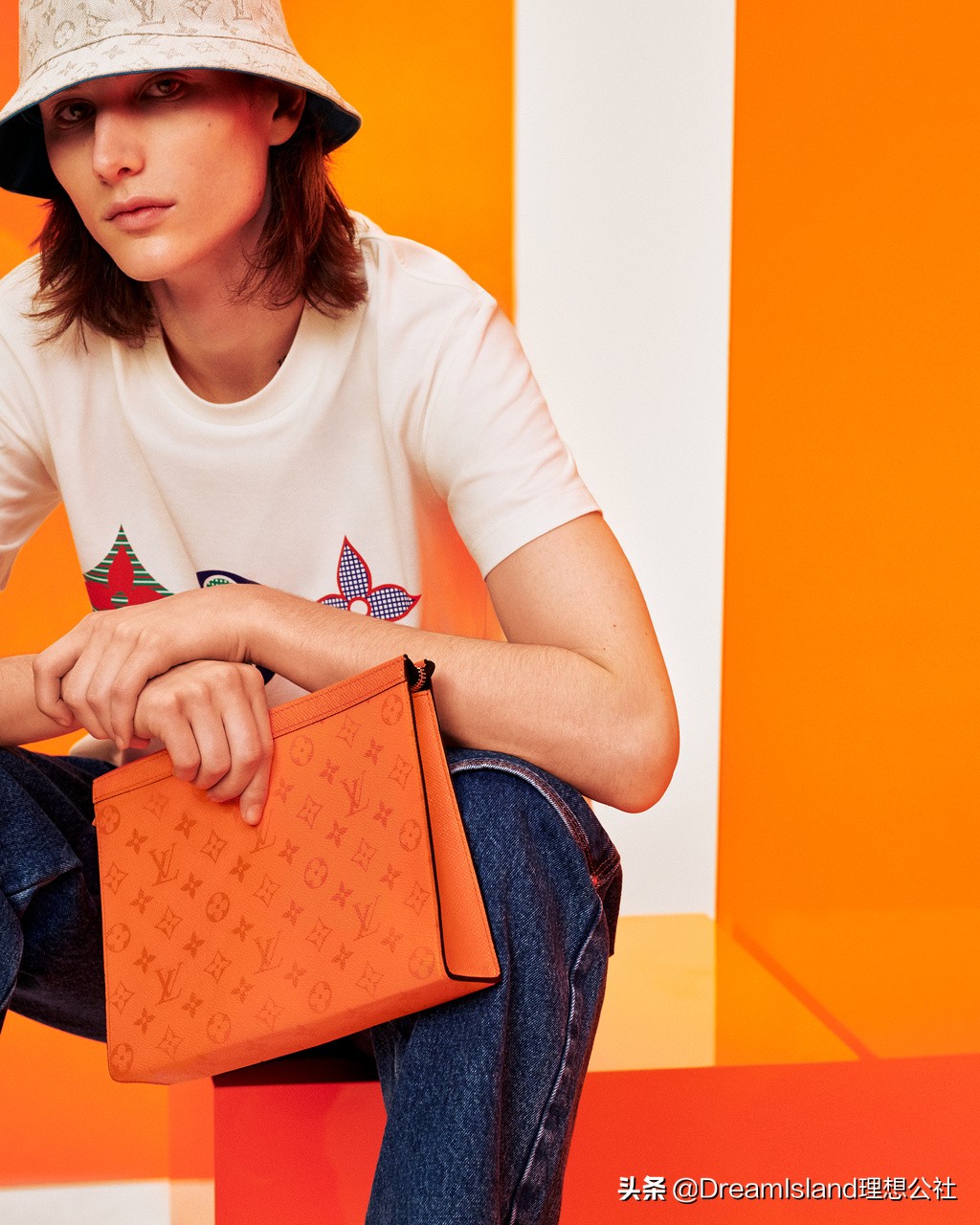 louisvuitton手提包最新款,louisvuitton蓝色鳄鱼皮手提包