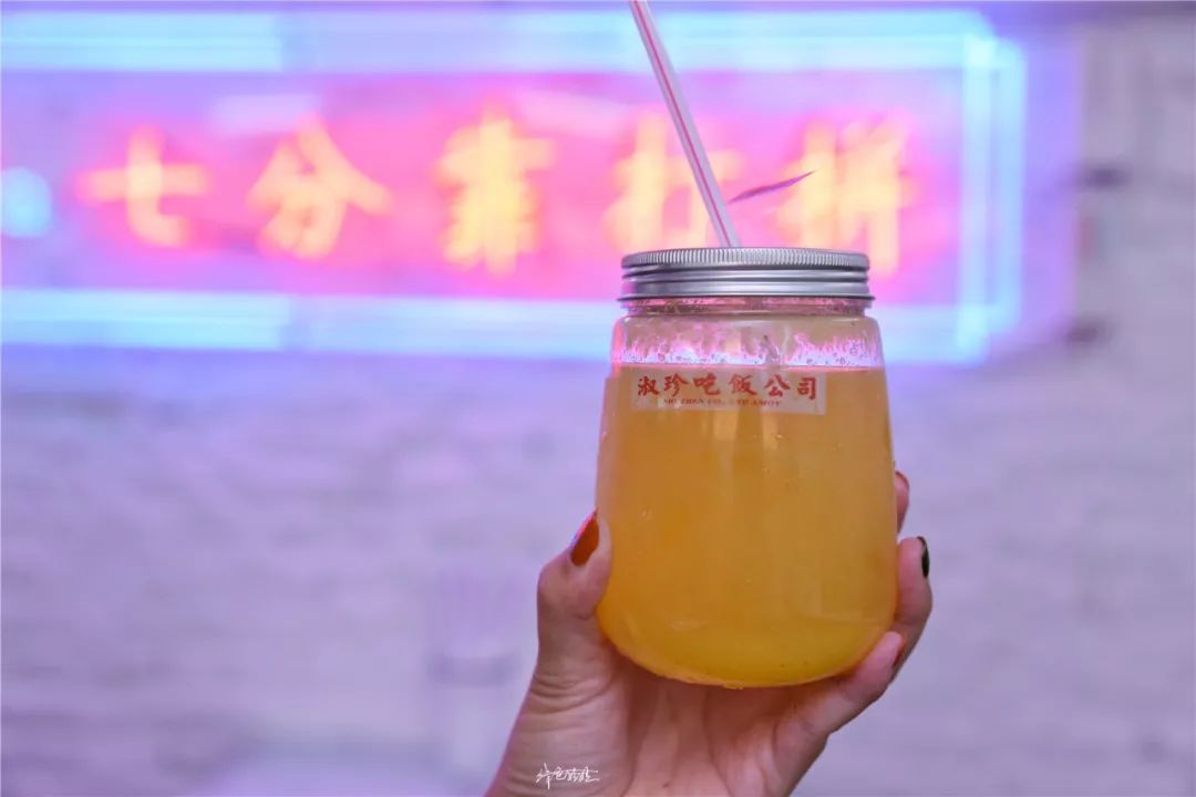 阿嫲做的菜，童年的漫画，儿时的玩具，这家公司专业带你怀旧